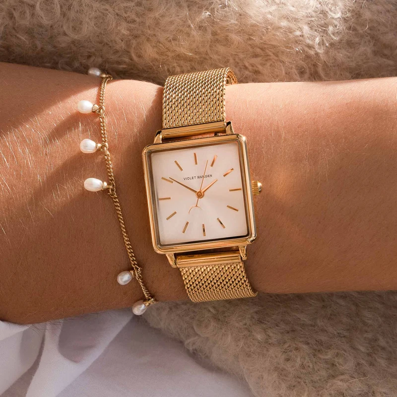 Violet Hamden Dawn Base Montre Carrée Femme Dorée et Argentée VH09024