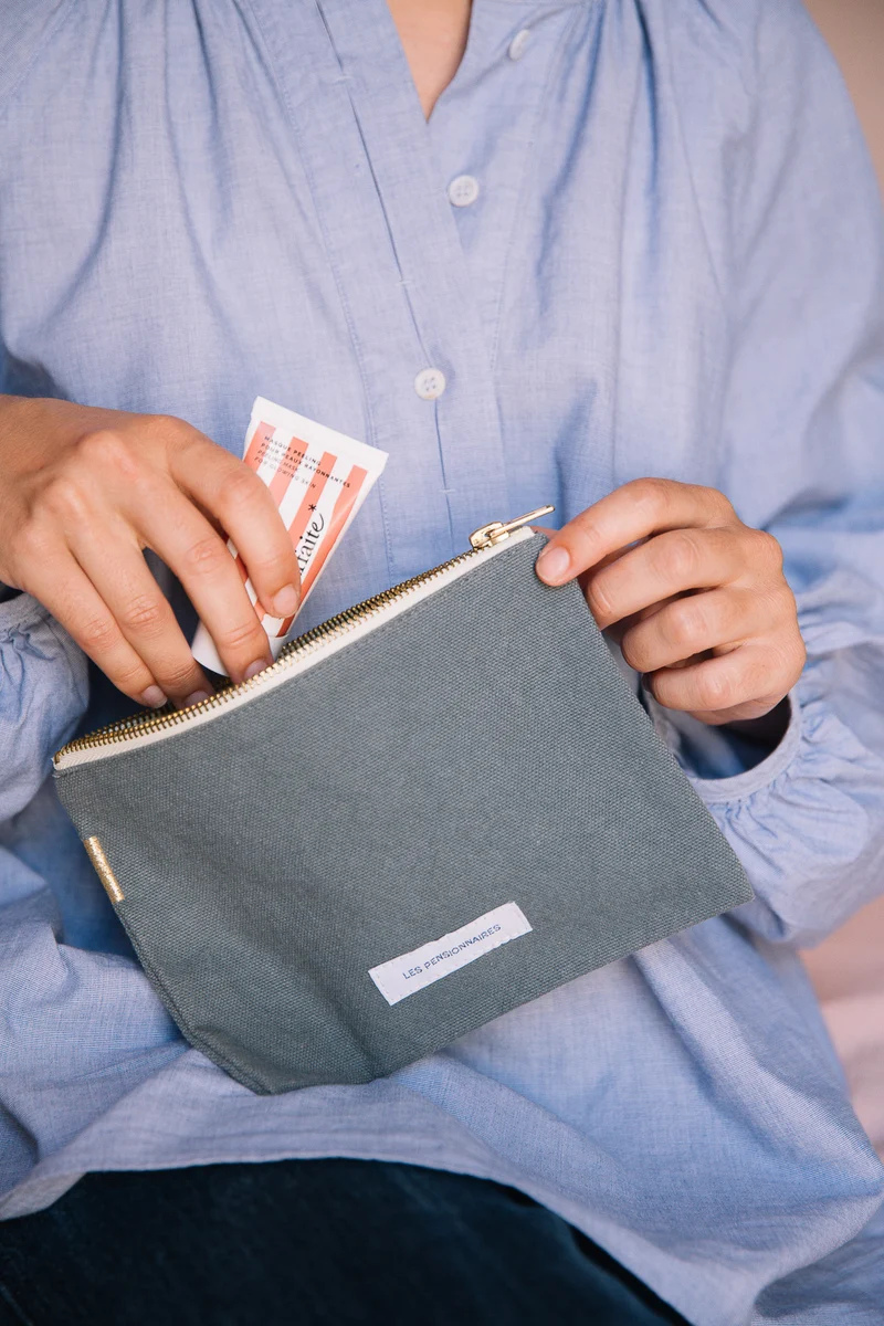 Petite pochette en toile de coton bio bleu horizon
