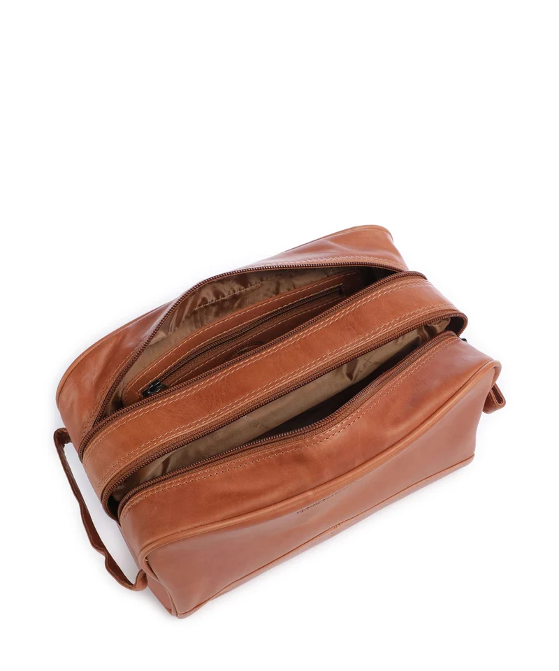 The Chesterfield Brand Wax Pull Up Cow Stacey Trousse de toilette cognac