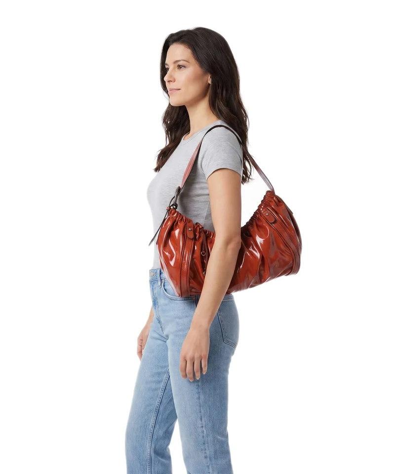 Liebeskind Faye Shiny L Sac fourre-tout red rock