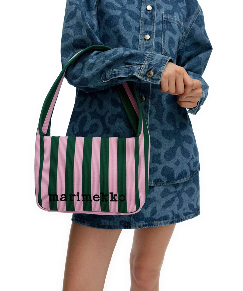 Marimekko Knitted Merirosvo Sac porté épaule pink/dark green