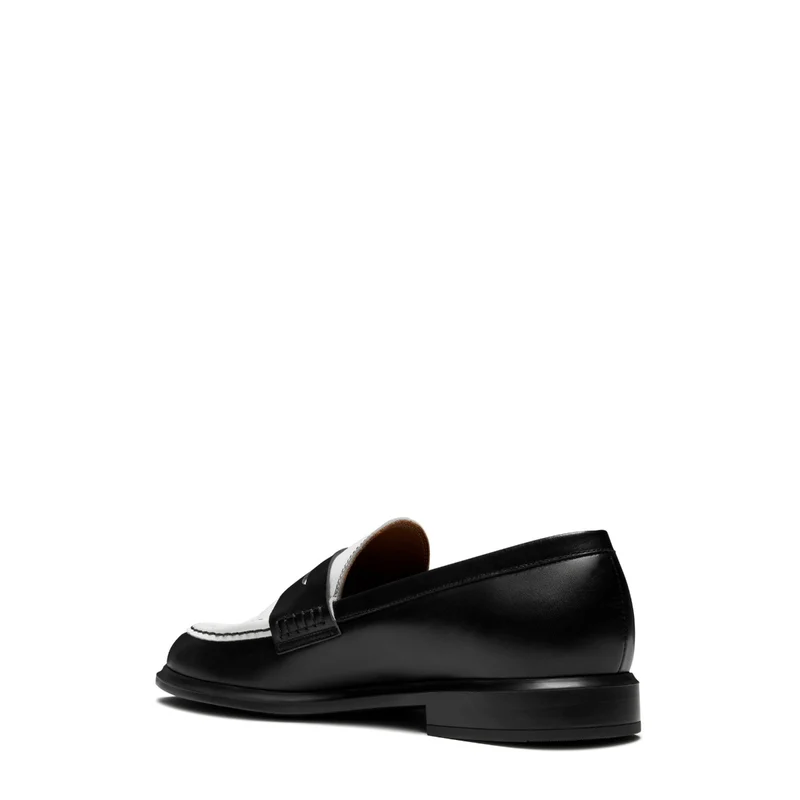 Isabel Bernard Mocassins Vendôme Blandine en cuir de veau noir et blanc IB51015-10176-37