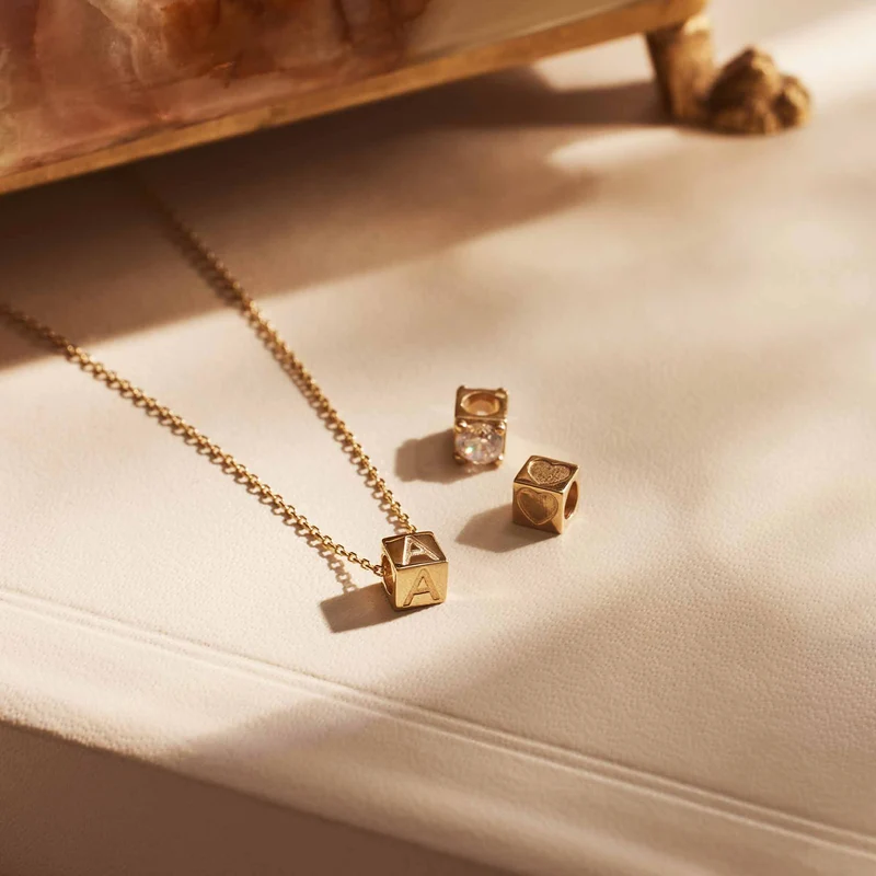 Isabel Bernard Le Carré Femmes Charm Or 14 carats IB350043-B