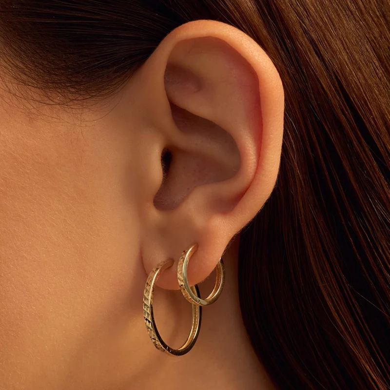Beloro Jewels Regalo d'Amore ensemble cadeau Boucles d'oreilles en or 9 carats avec finition diamantée BO90042