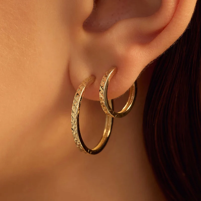 Beloro Jewels Regalo d'Amore ensemble cadeau Boucles d'oreilles en or 9 carats avec finition diamantée BO90042