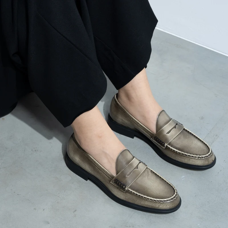 Isabel Bernard Vendôme Blandine mocassins en cuir spazzolato crème IB51015-638-39
