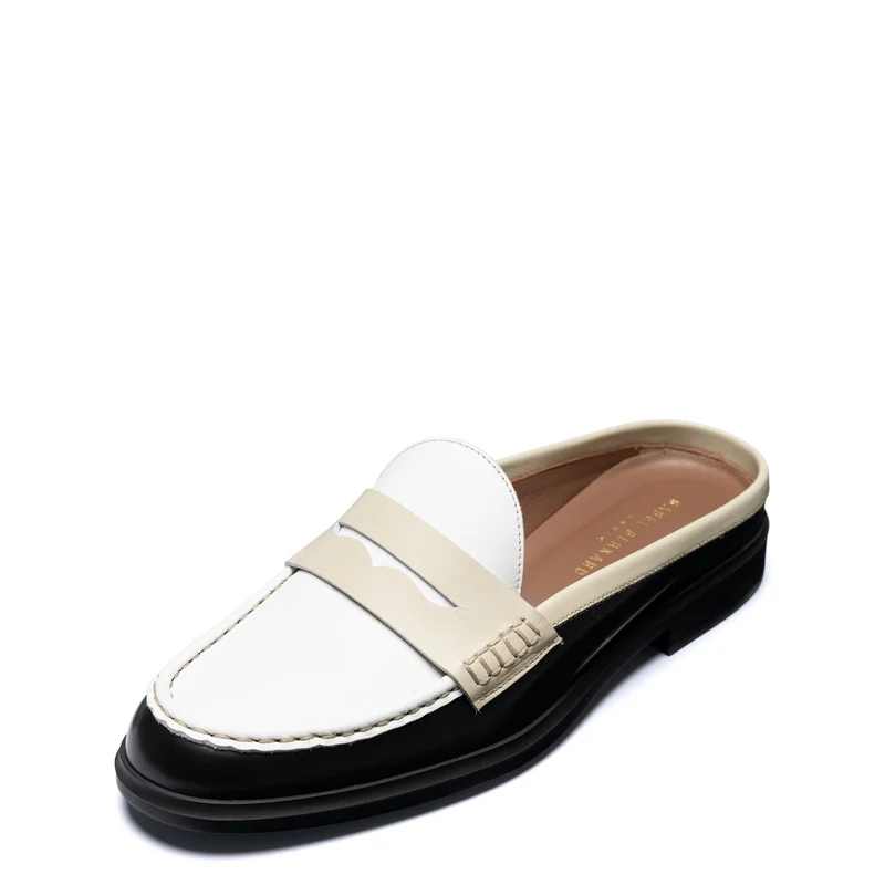 Isabel Bernard Vendôme Blandine mules en cuir de veau noir et blanc avec détails blancs IB51016-10170-35