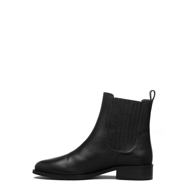 Isabel Bernard Vendôme Chey Bottines Chelsea noires en cuir de veau IB53012-001-42