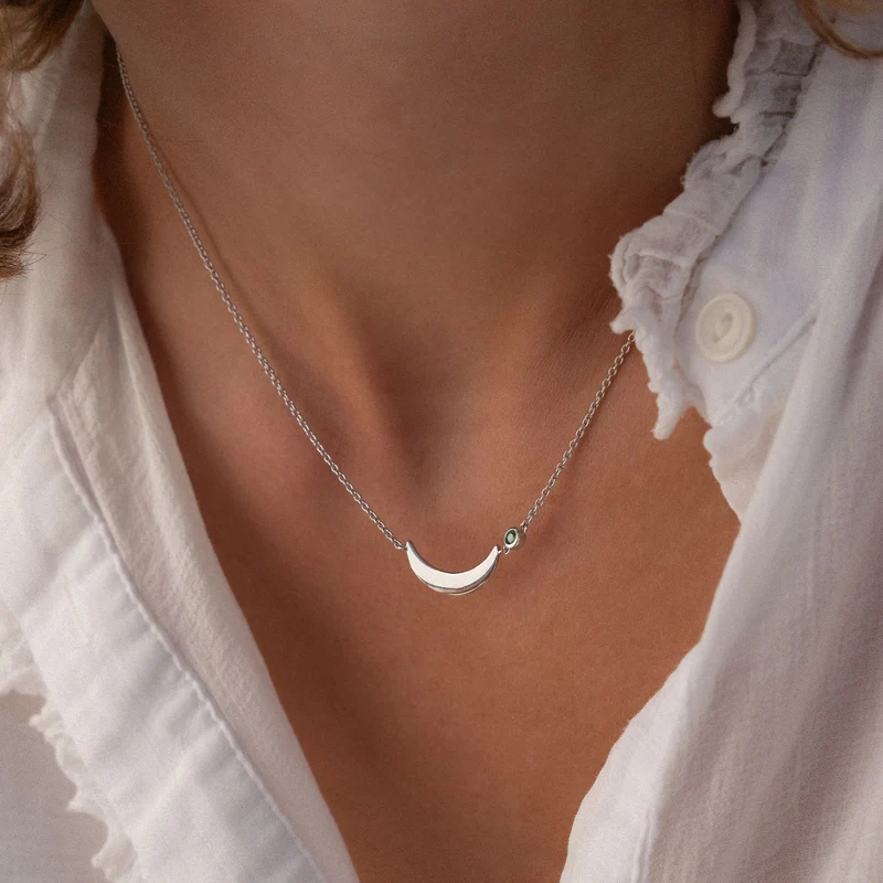 Violet Hamden Luna Collier en Argent 925 Sterling avec Lune et Pierre de Zircon Vert VH340037