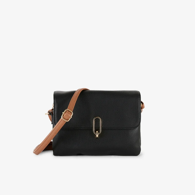 Pochette noire effet grainé