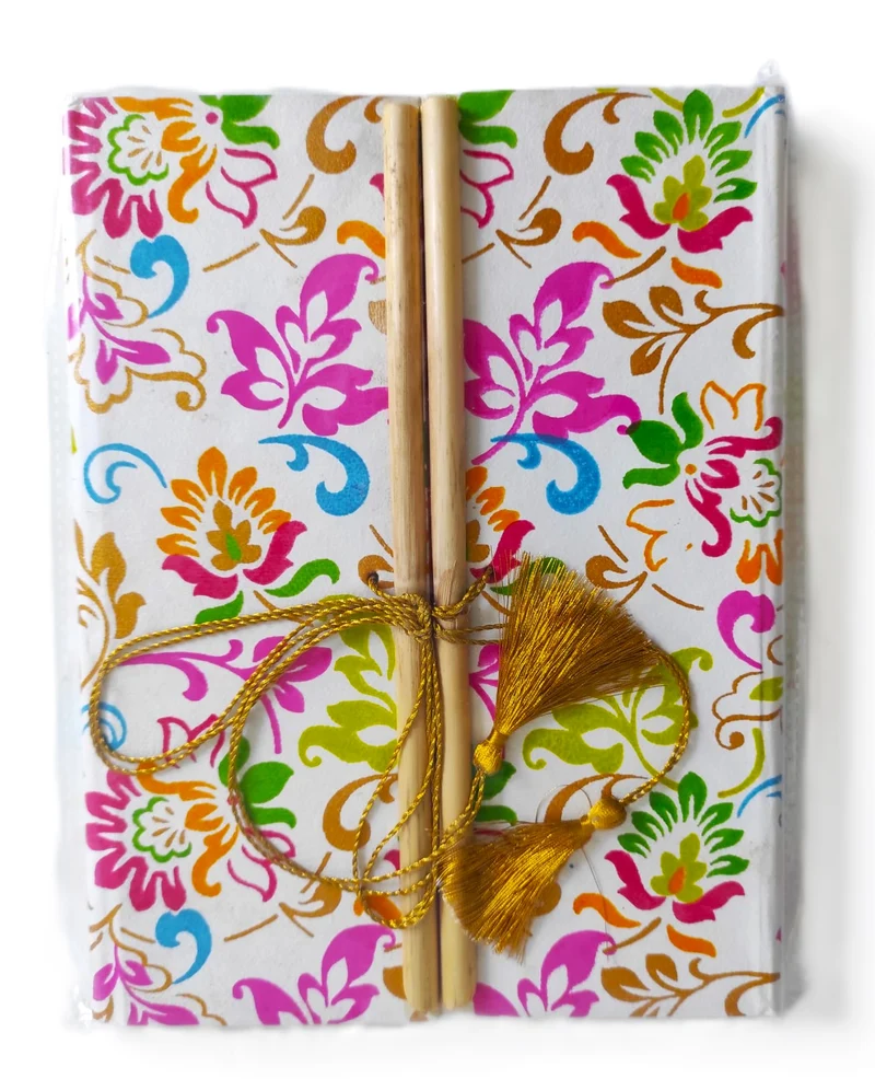 Carnet artisanal URVEE en papier coton recyclé – Couverture Block Print – Couleurs aléatoires