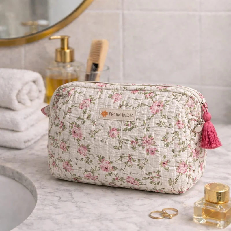 Trousse de toilette matelassée Block Print écrue fleurs roses – 2 tailles