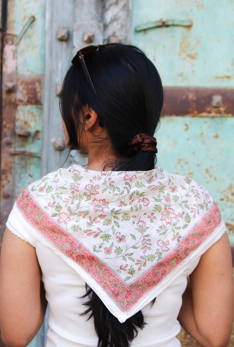 Cheich Chennai 75x75 cm – Foulard en voile de coton Block Print blanc et rose