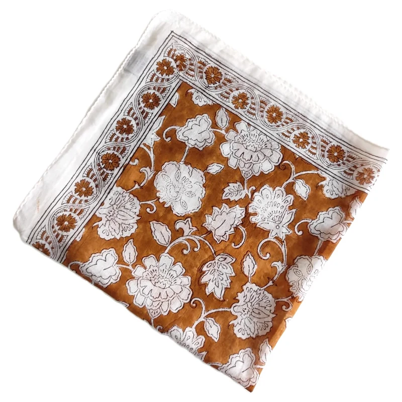 Cheich Hampi 75x75 cm – Foulard en voile de coton Block Print ocre floral