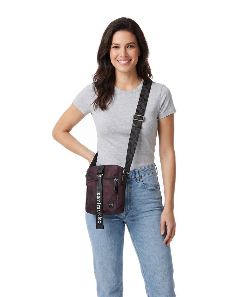 Marimekko Wear All Day Unikko Sac bandoulière wine red/dark wine