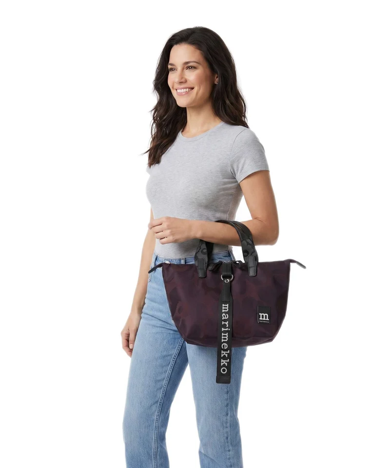 Marimekko Wear All Day S Unikko Sac à main wine red/dark wine