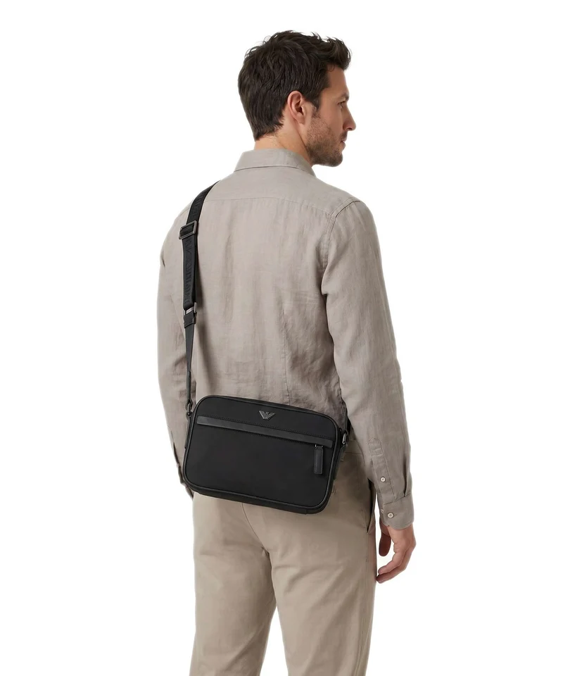 Emporio Armani Nylon Recycled Sac bandoulière black beauty