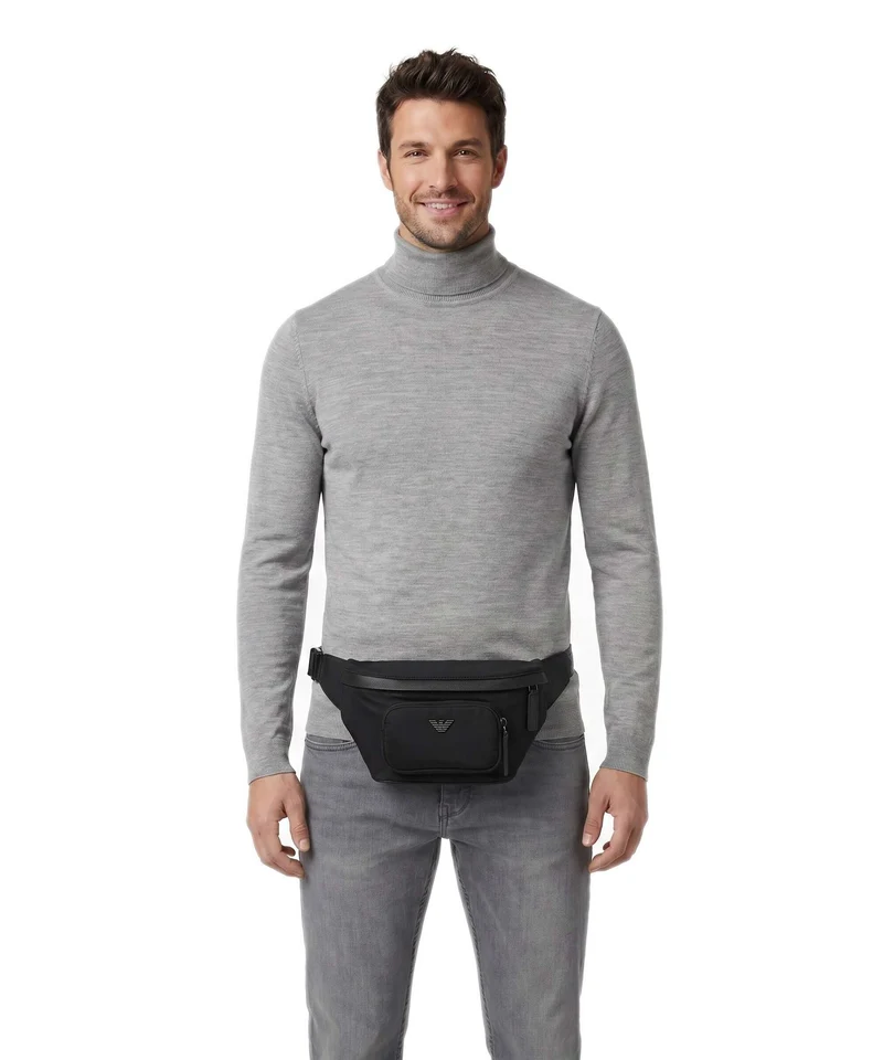 Emporio Armani Nylon Recycled Sac banane black beauty