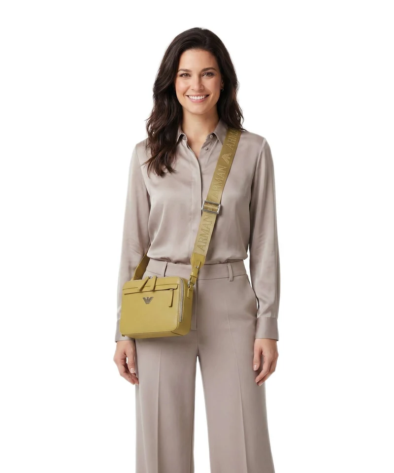 Emporio Armani Business Regenerated Sac bandoulière ecru olive