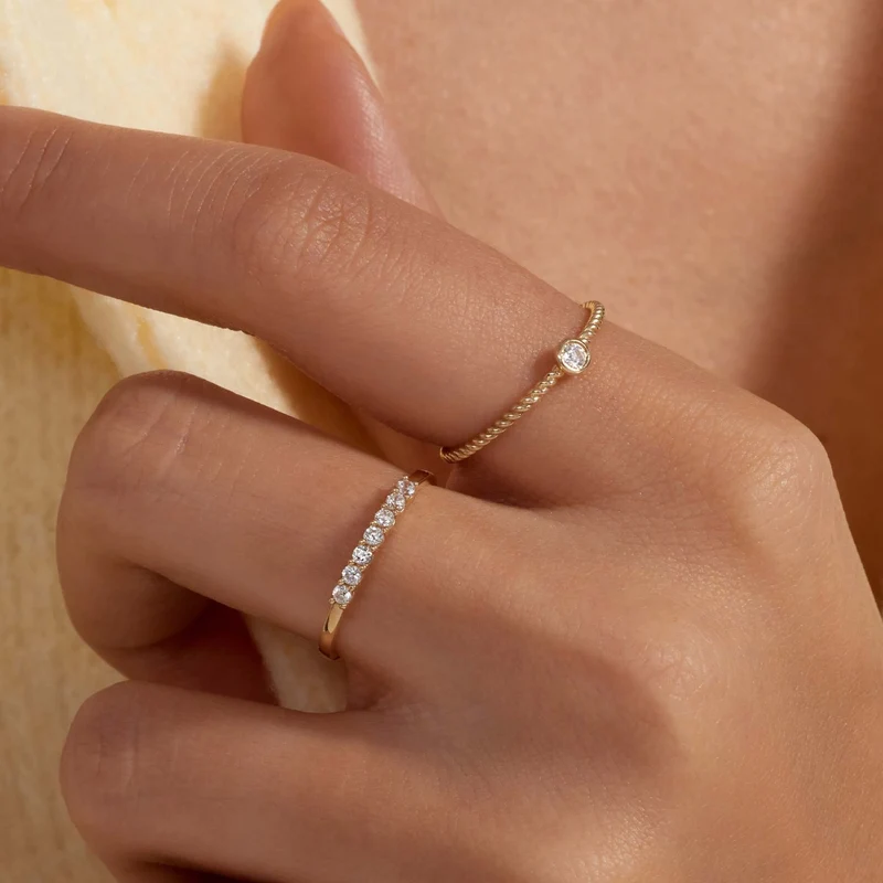 Beloro Jewels Monte Napoleone Stella bague en or 9 carats avec pierres en zirconium BO330054-56