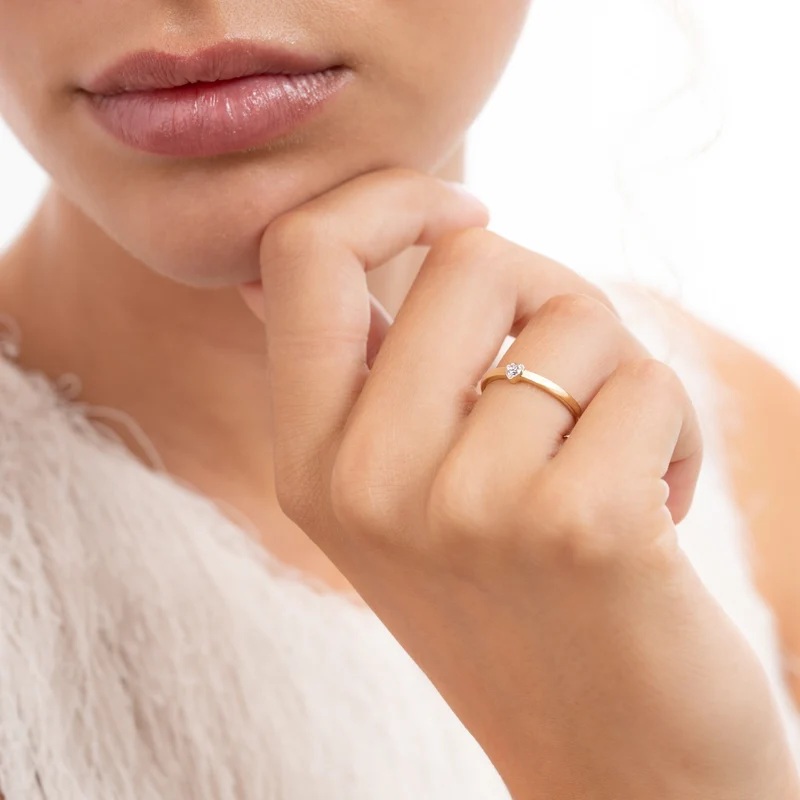 Isabel Bernard Rivoli Amore Bague Empilable en Or 14 Carats avec Pierre de Zirconium IB330109-50