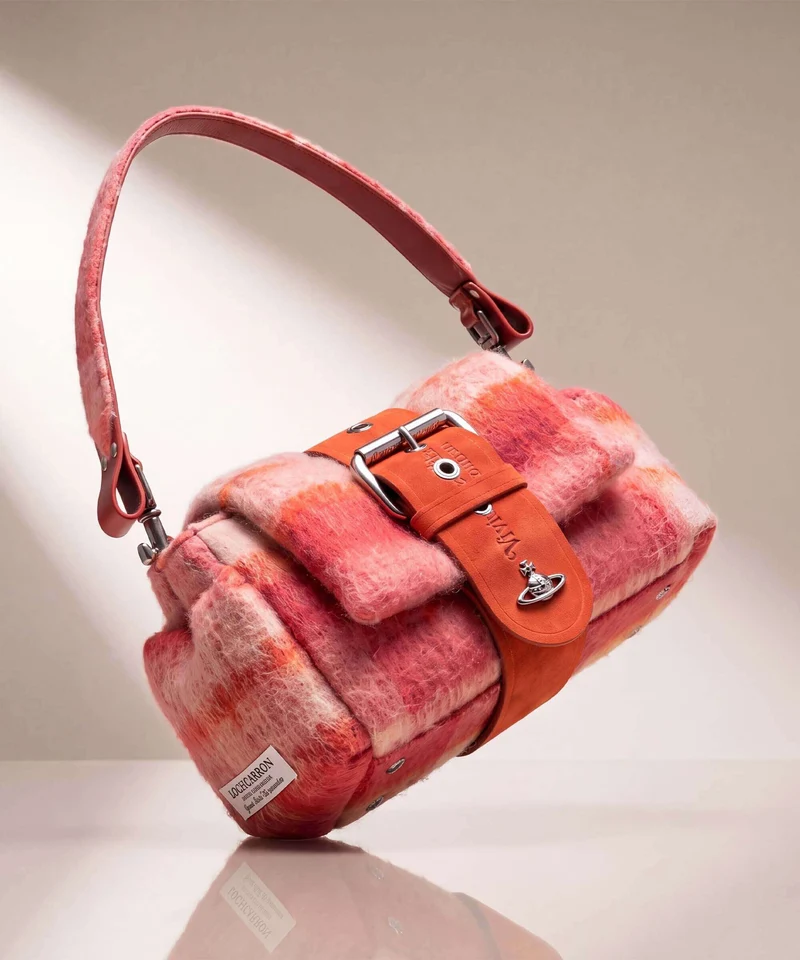 Vivienne Westwood Hazel Treasure Tartan Mohair Sac porté épaule fraser pink