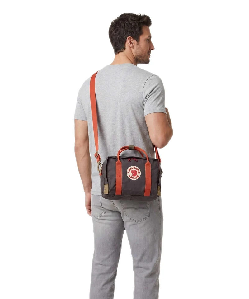Fjällräven Kånken One Size Sac bandoulière black oak/rowan red