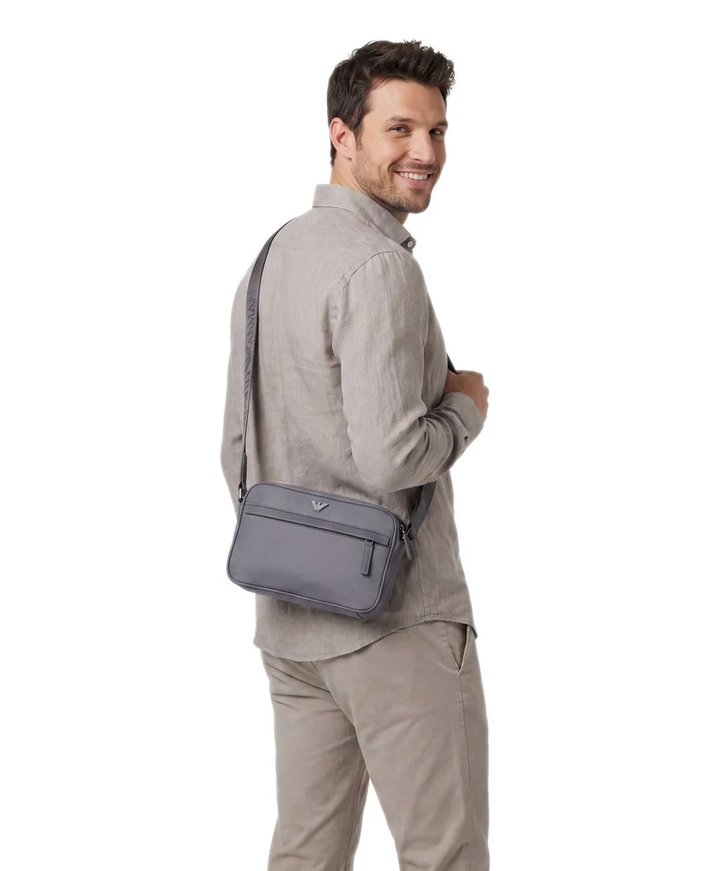 Emporio Armani Nylon Recycled Sac bandoulière grey