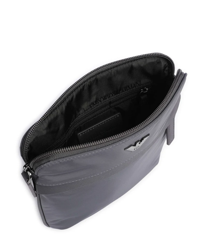 Emporio Armani Nylon Recycled Sac bandoulière blackened pearl