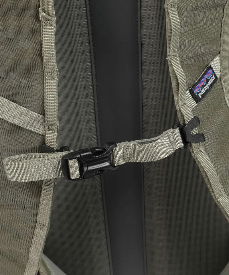 Patagonia Terravia 28 L Sac à dos de randonnée river rock green