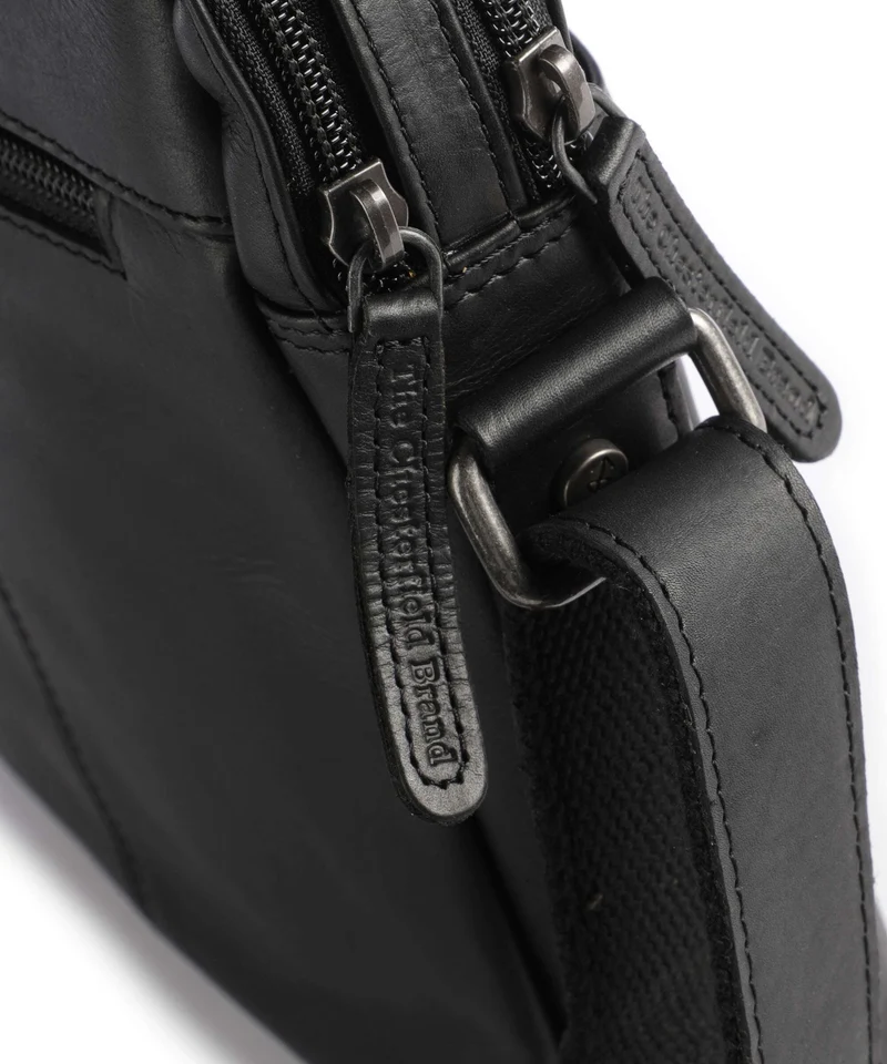The Chesterfield Brand Wax Pull Up Cow Arnhem Sac bandoulière black