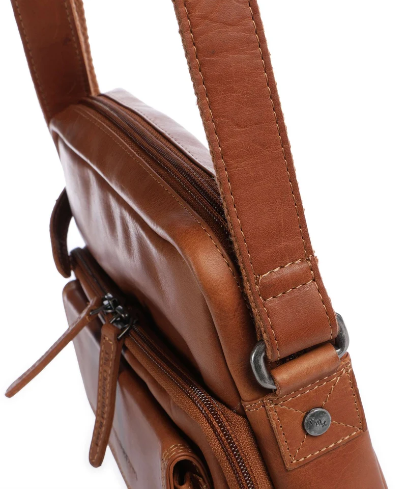 The Chesterfield Brand Wax Pull Up Cow Montira Sac bandoulière cognac